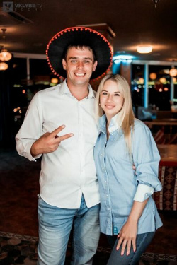 1latino20_11